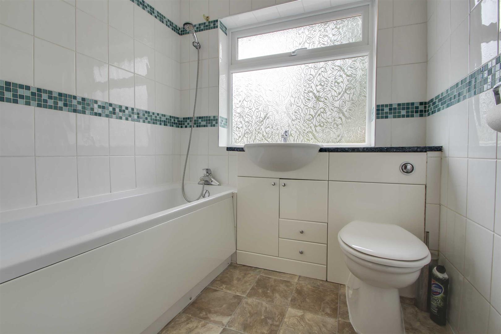 Longfellow Drive, Newport Pagnell, Milton Keynes
